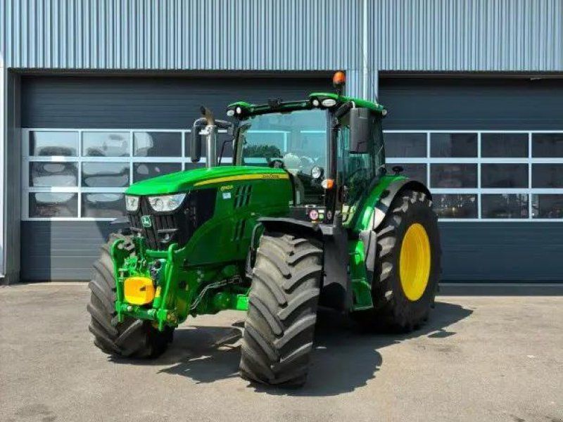 John Deere 6145R