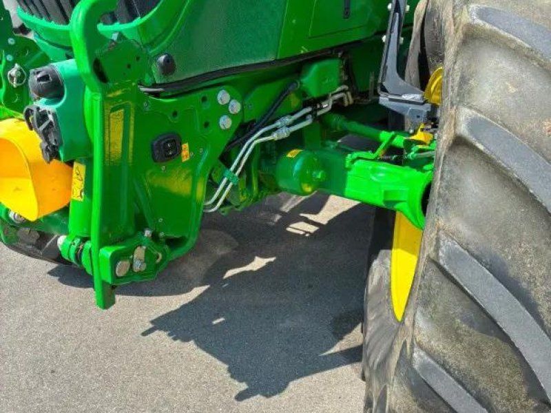 John Deere 6145R