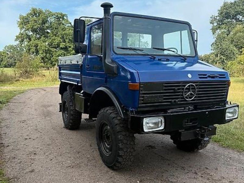 Mercedes-Benz U1200 U424 Zugmaschine PKW Ahk TÜV 92.0000Km inkl.