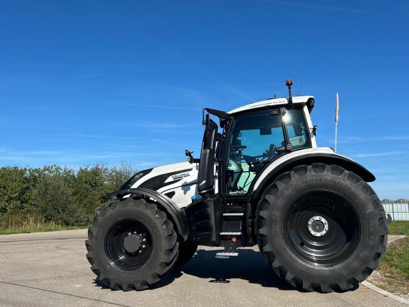 Valtra T215 D