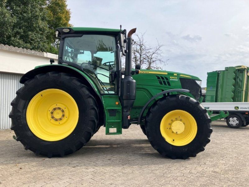 John Deere 6155R