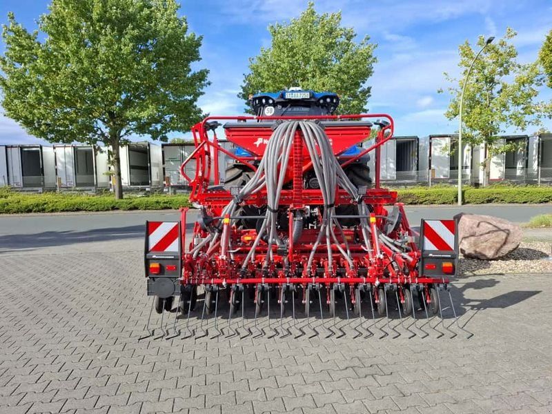Kverneland E-Drill mit S-Serie Kreiselegge