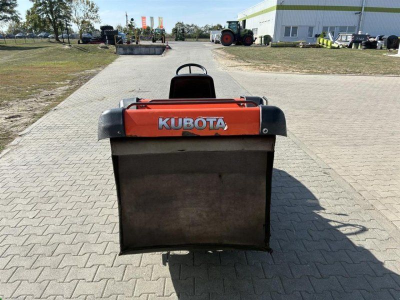 Kubota G23