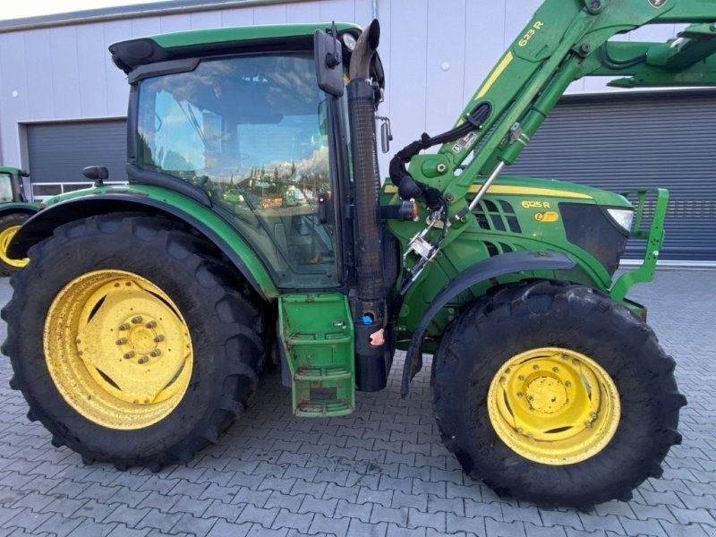 John Deere 6125R