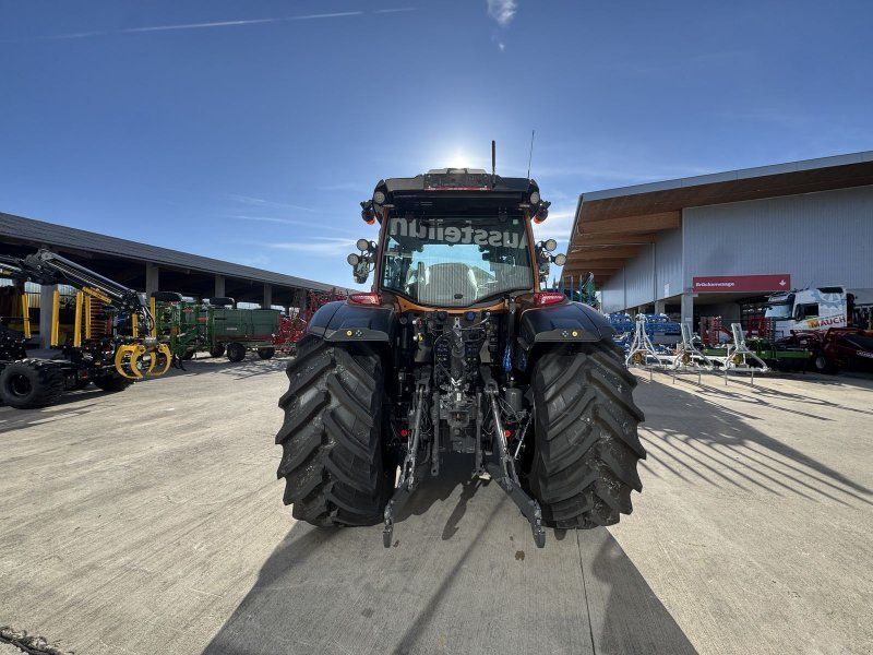 Valtra G135