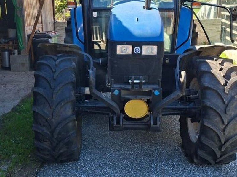 New Holland TS100