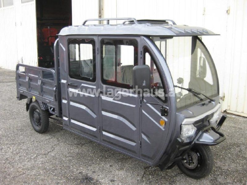 MEGA CAB