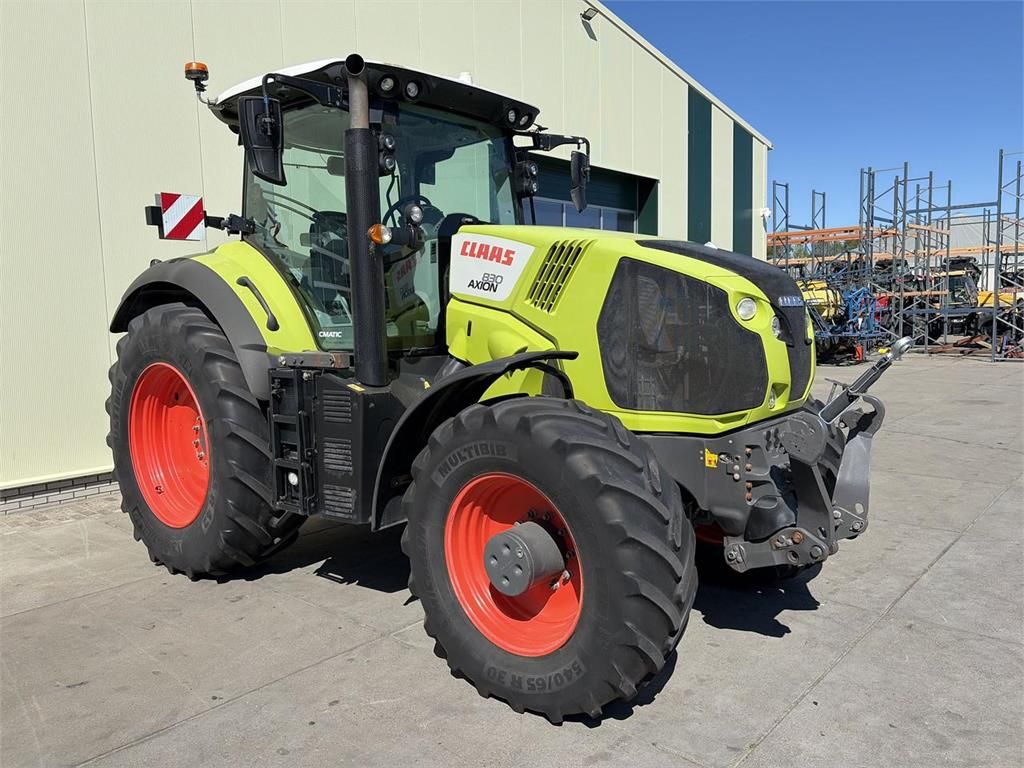 CLAAS Axion 830 CMATIC