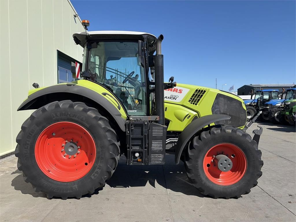 CLAAS Axion 830 CMATIC