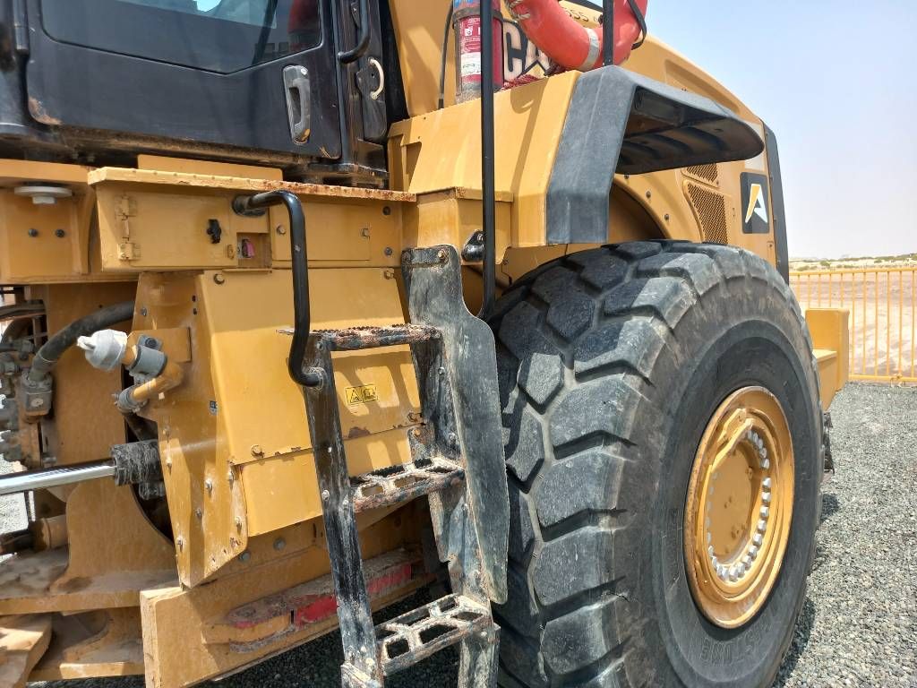 CAT 980 (EXW - Abu Dhabi)