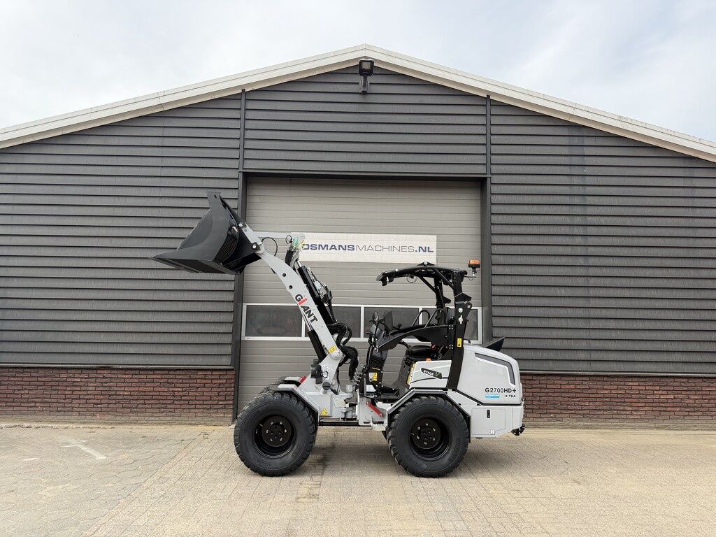 Giant G2700 X-TRA HD+ shovel / kniklader NIEUW signaalgrijs