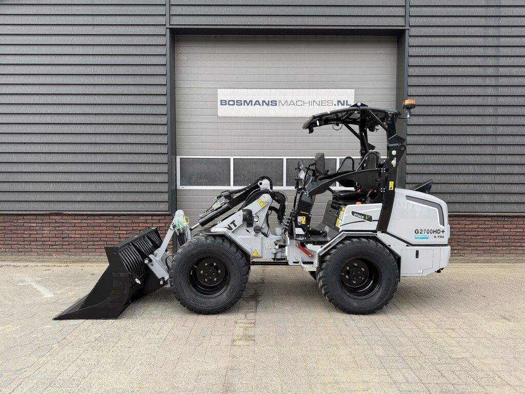 Giant G2700 X-TRA HD+ shovel / kniklader NIEUW signaalgrijs