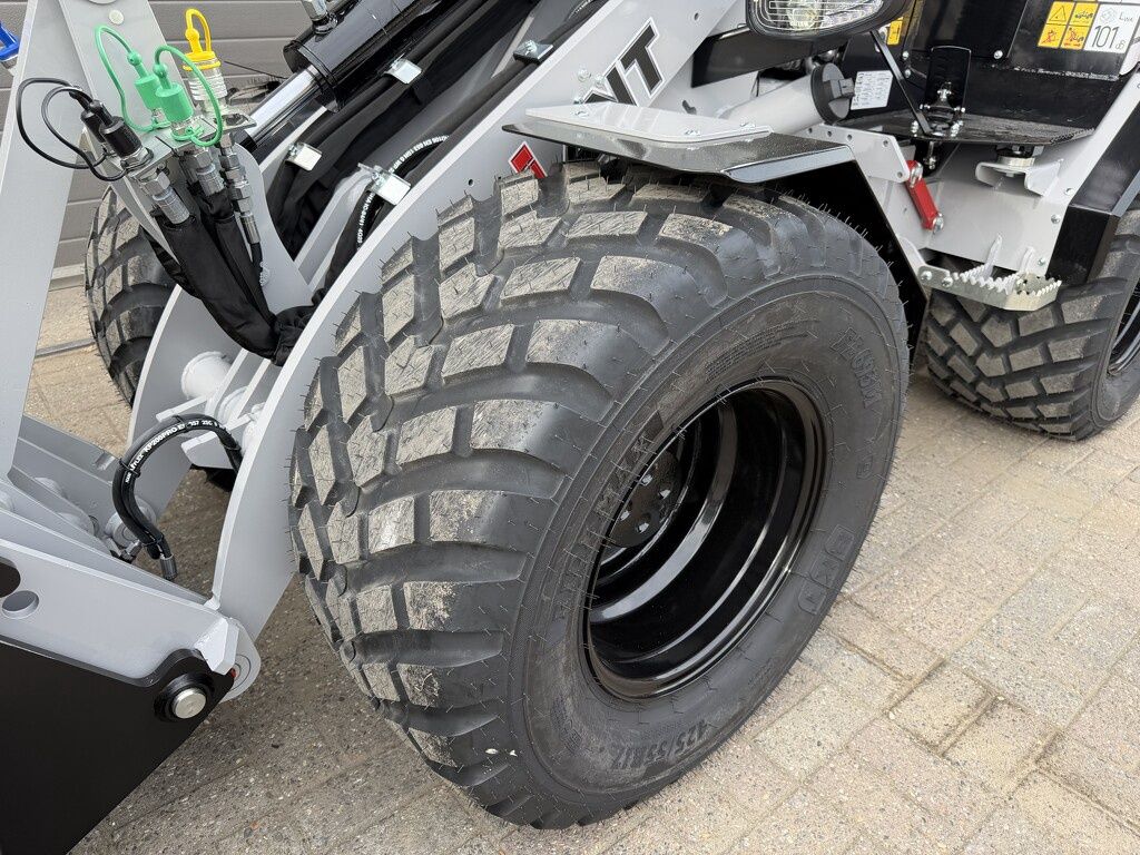 Giant G2700 X-TRA HD+ shovel / kniklader NIEUW signaalgrijs