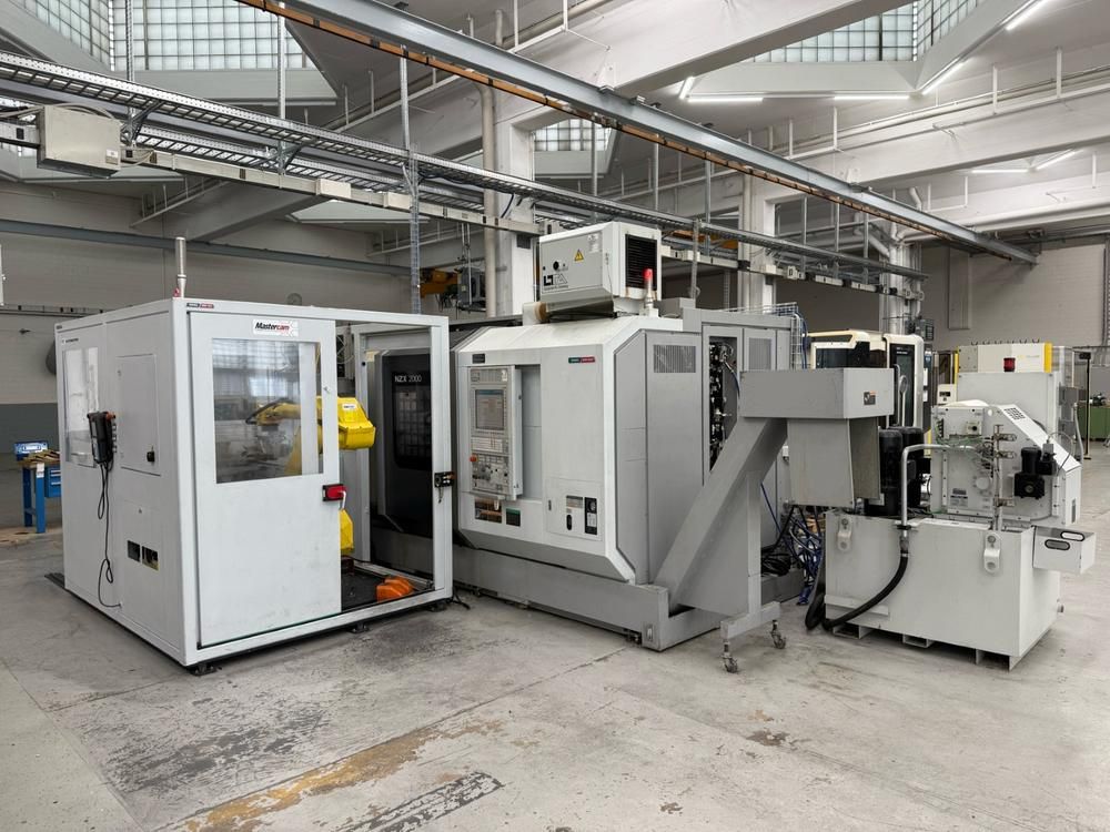 2013 DMG Mori Seiki NZX 2000/800 SY2 CNC-Dreh- und Fräszentrum