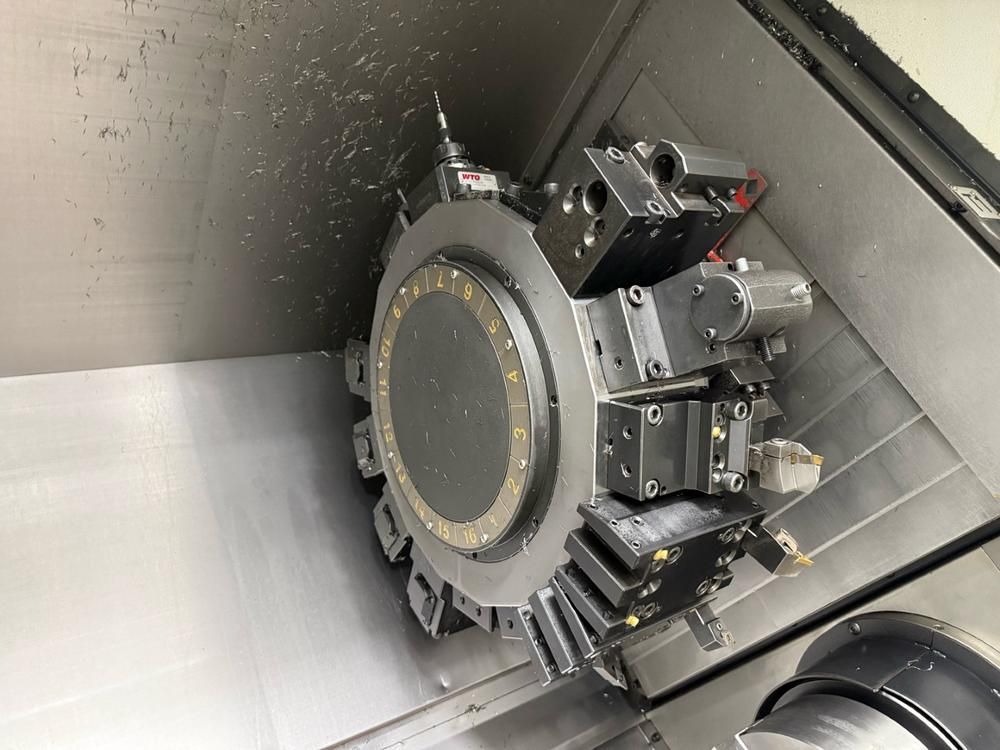 2013 DMG Mori Seiki NZX 2000/800 SY2 CNC-Dreh- und Fräszentrum