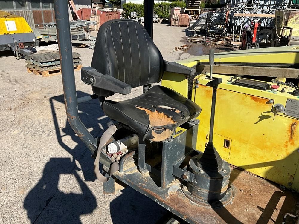 2010 Morooka MST300 VDR tracked dumper
