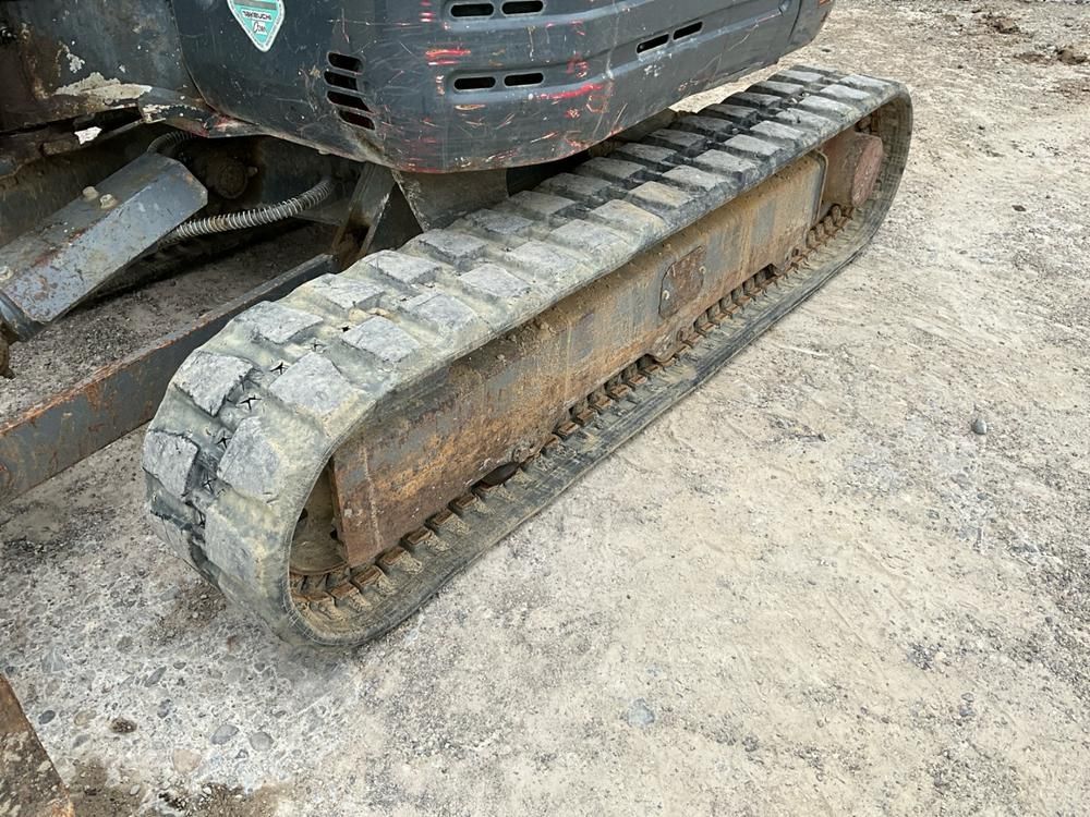 2015 Takeuchi TB23R Tracked Exavator (2,9t)