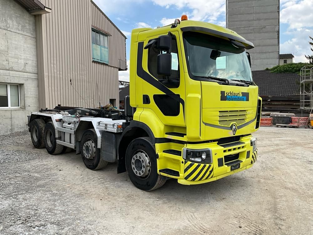2009 Renault Lander 450 8x4 container truck