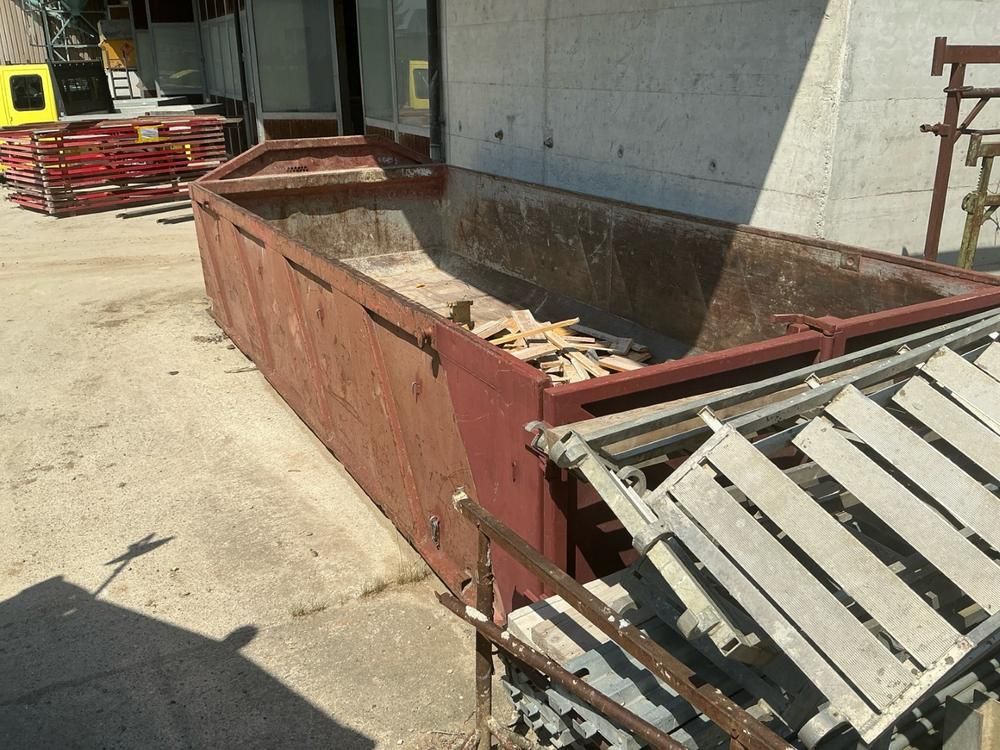 Roll-off container 11 m3