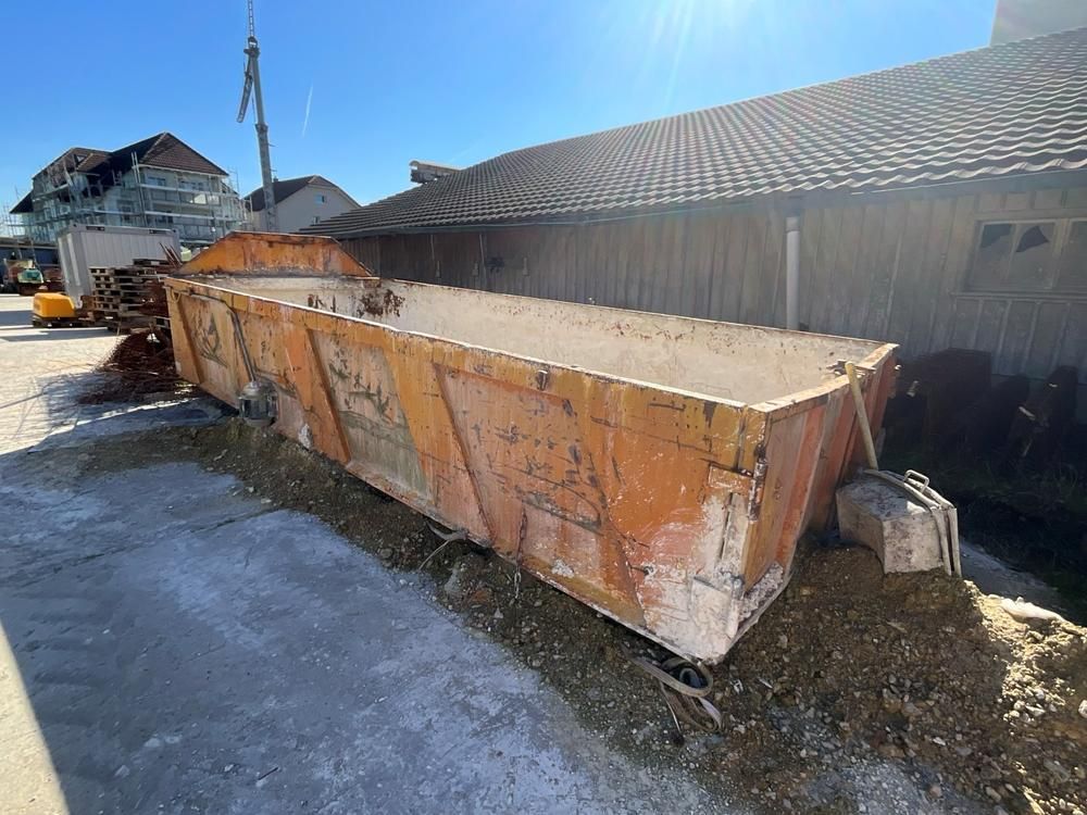 Roll-off container 11 m3