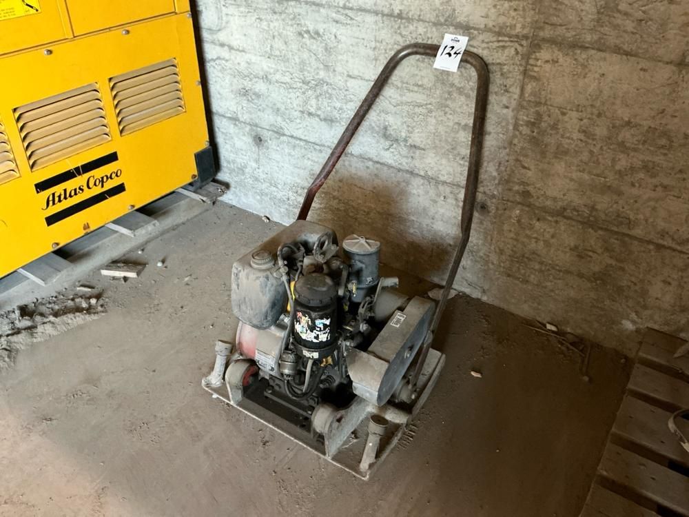 Plate compactor
