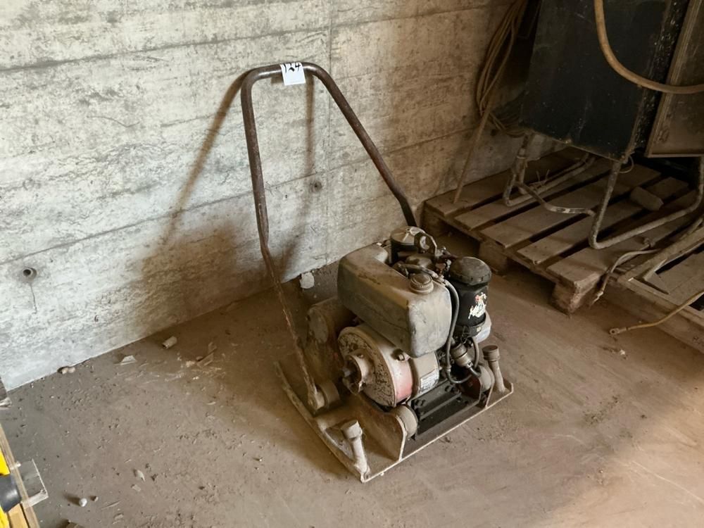 Plate compactor