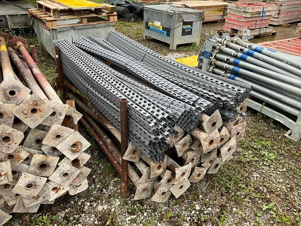 Support columns (20x)
