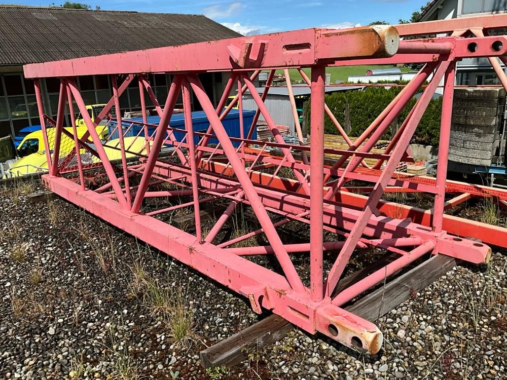 Crane section