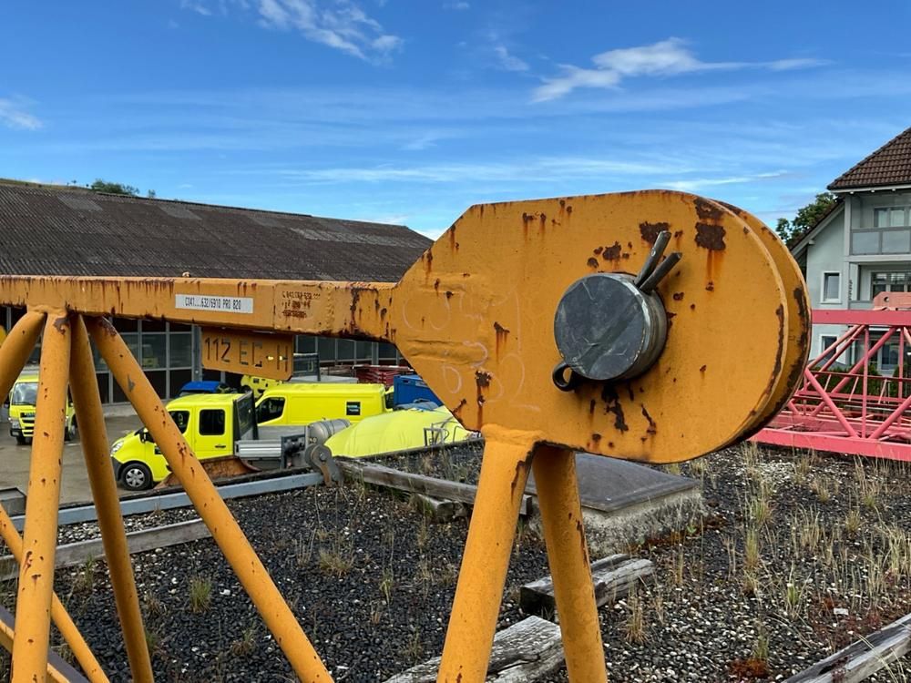 Crane section