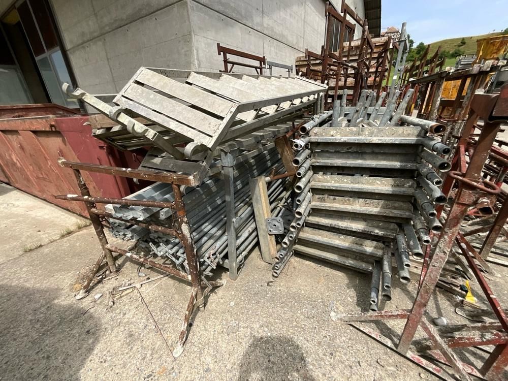 Various scaffolding material