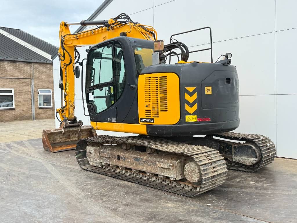 JCB JZ141LC - Automatic Greasing / Hammer Lines