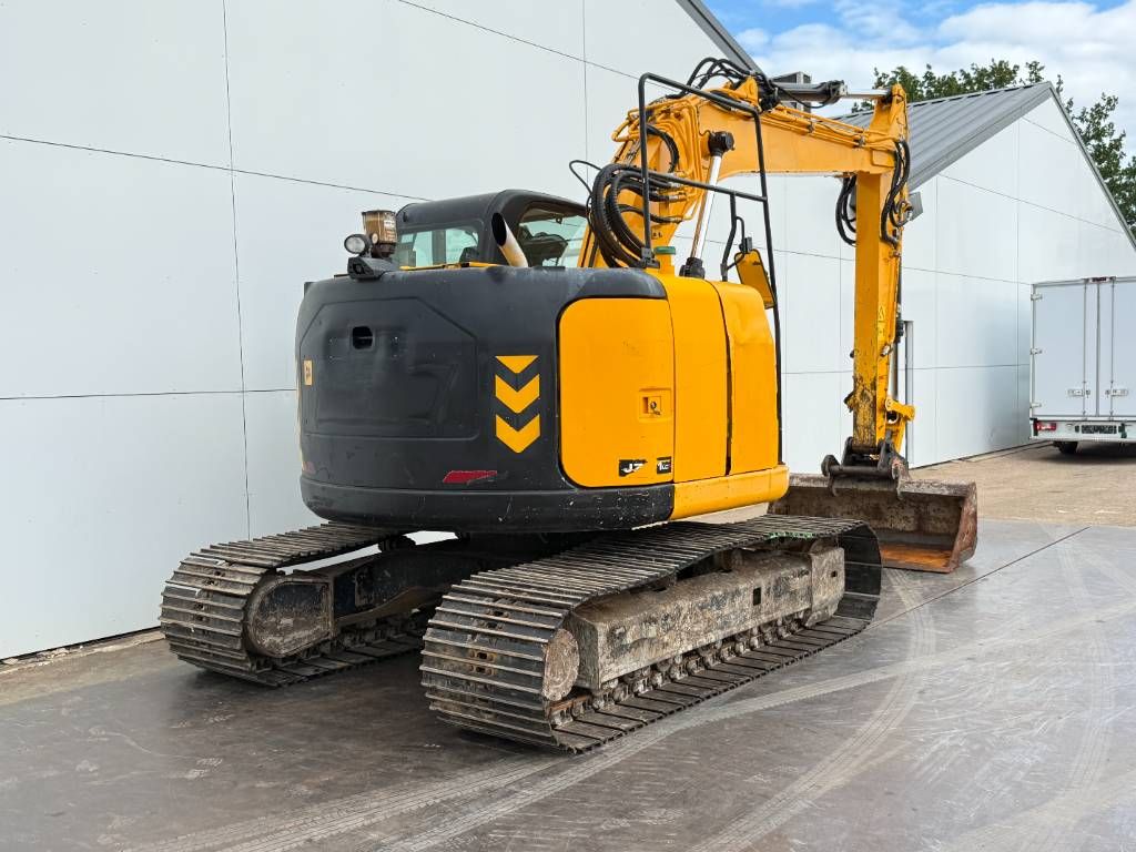 JCB JZ141LC - Automatic Greasing / Hammer Lines