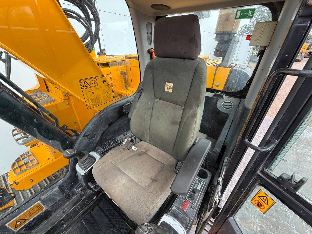 JCB JZ141LC - Automatic Greasing / Hammer Lines