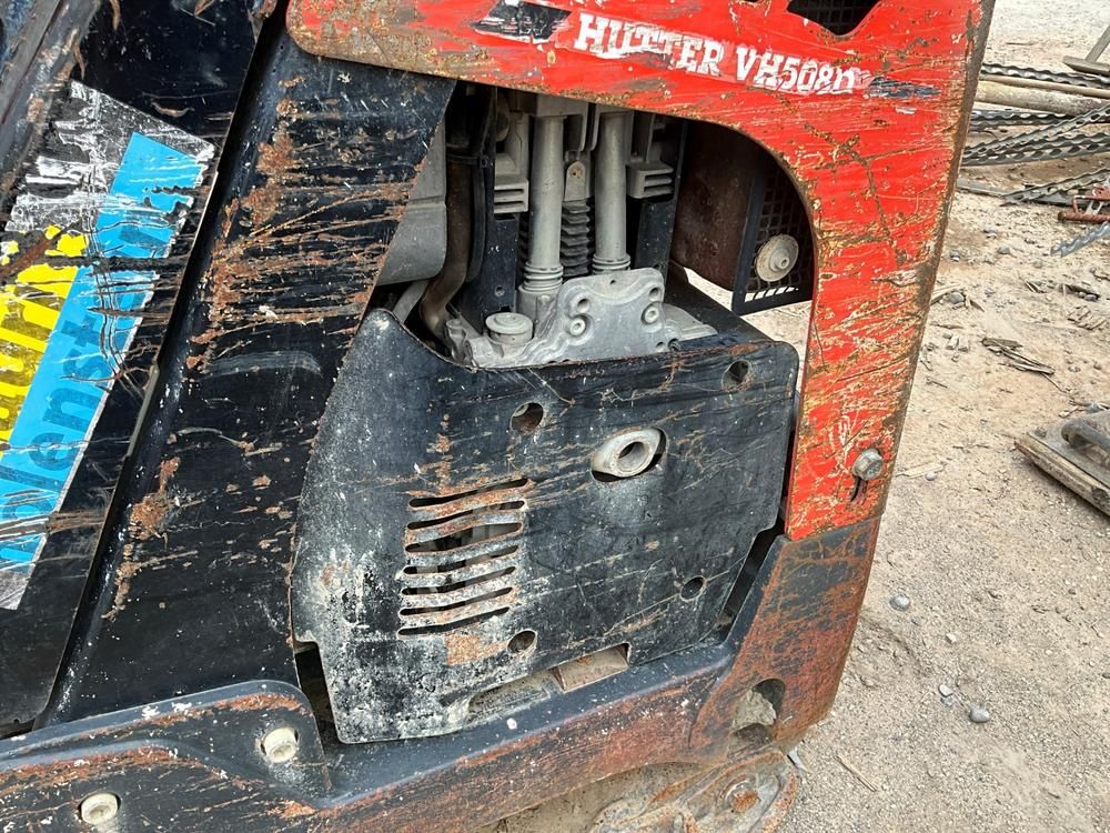 Mikasa VH508D vibratory plate compactor