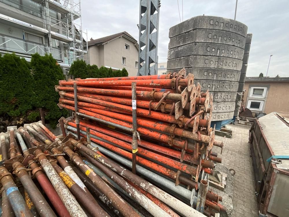 Support columns (90x)