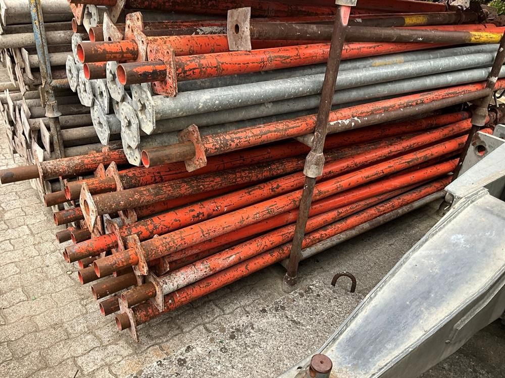 Support columns (90x)
