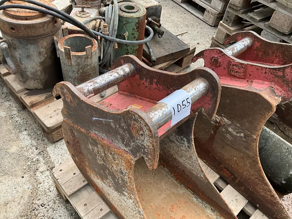 Digging bucket (2x)