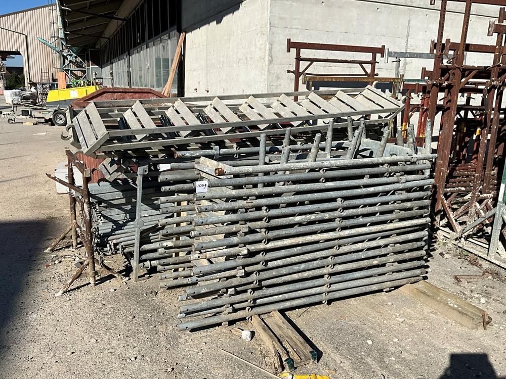 Various scaffolding materials
