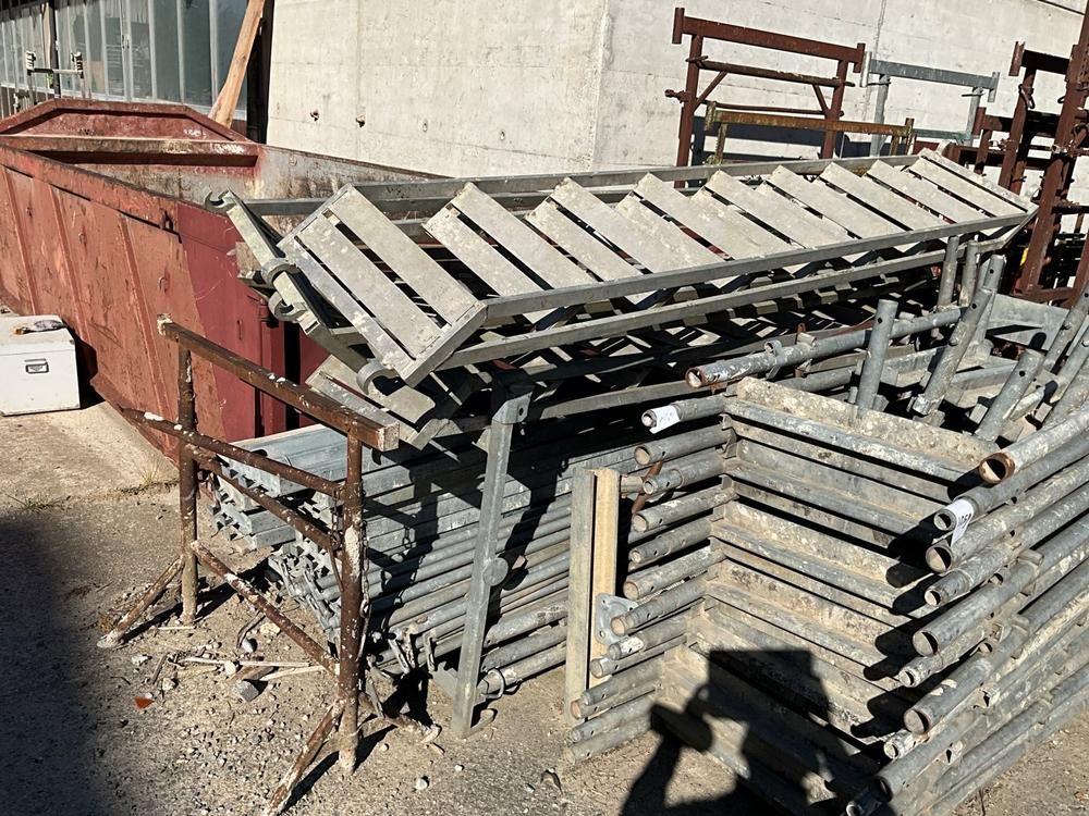 Various scaffolding materials