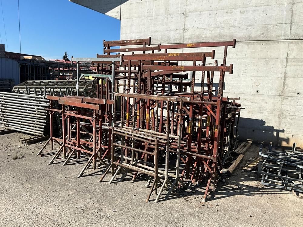 Trestles (45x)