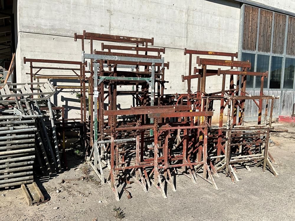 Trestles (45x)