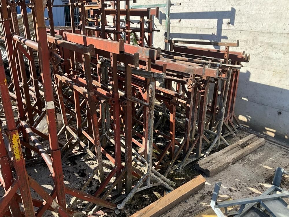 Trestles (45x)