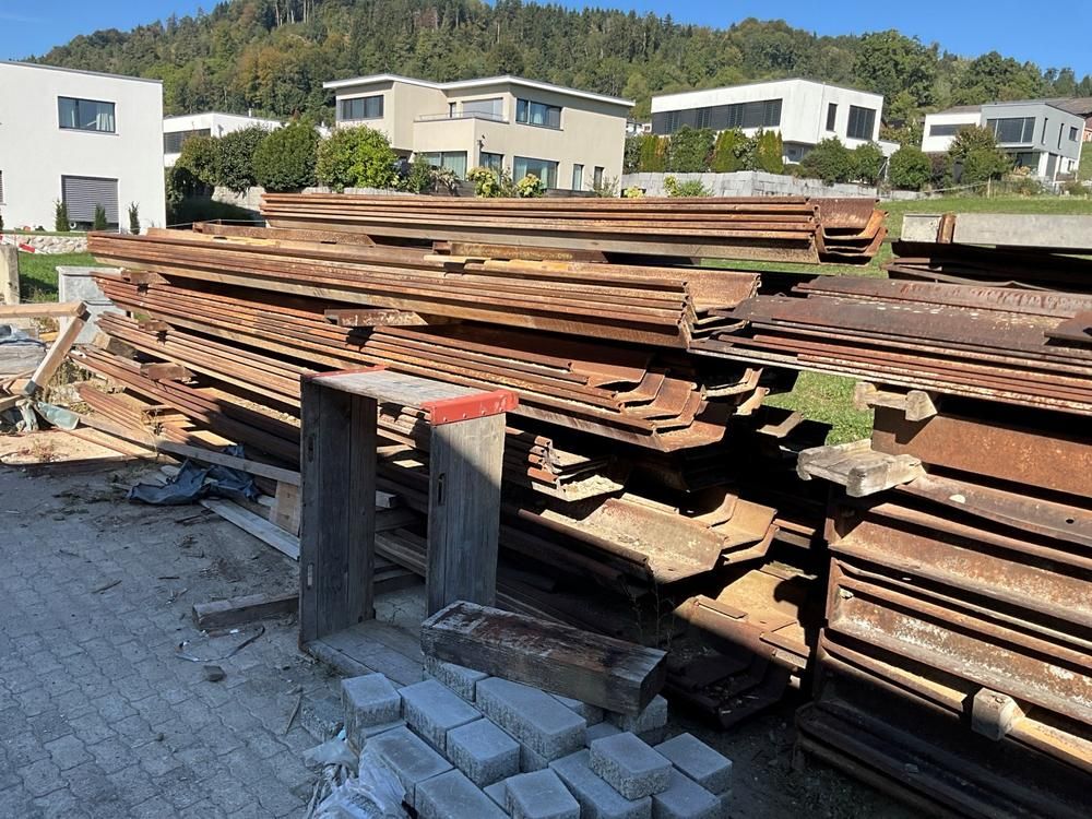 Various metal sheet piles and beams