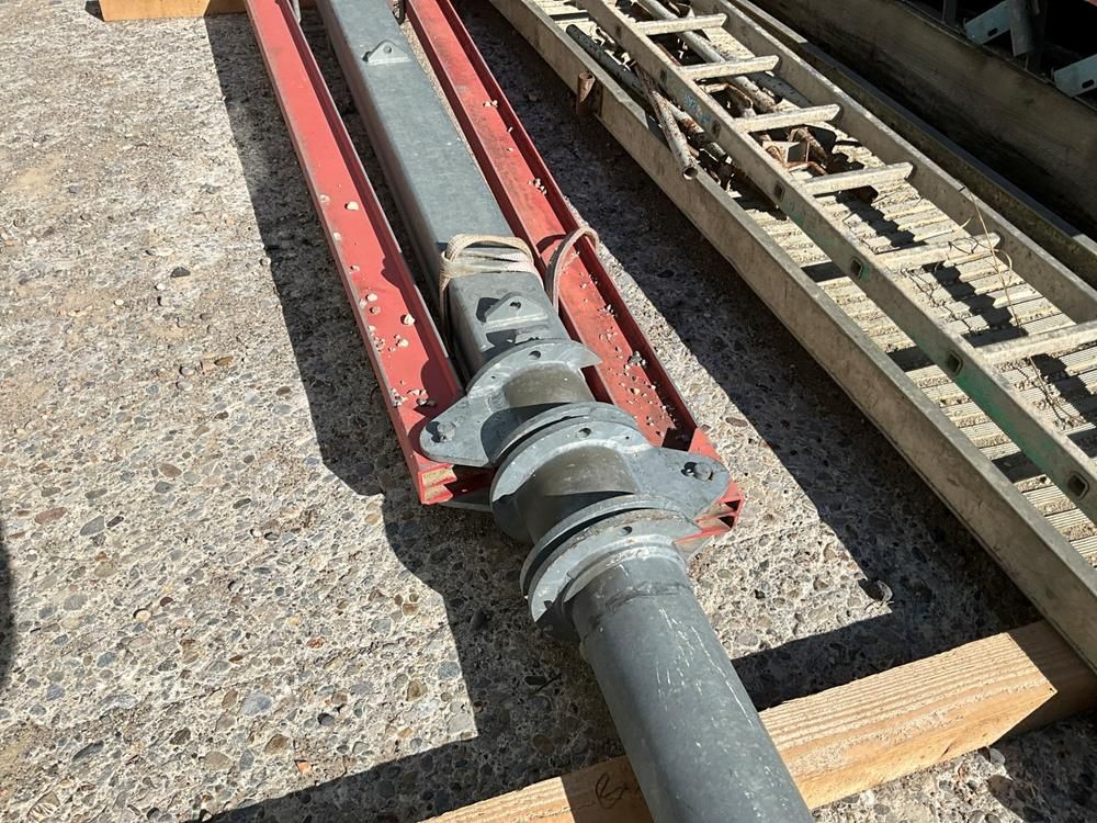 Telescopic fall arrest