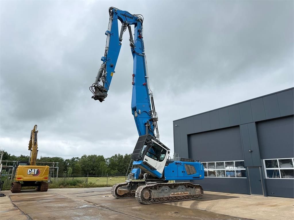 Liebherr R940 Litronic Demolition 23 m