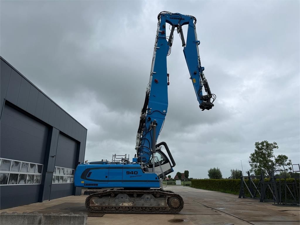 Liebherr R940 Litronic Demolition 23 m