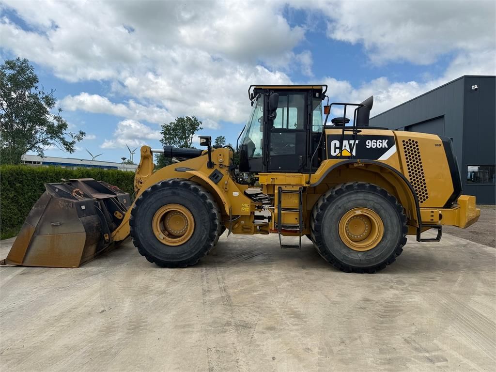 CAT 966K