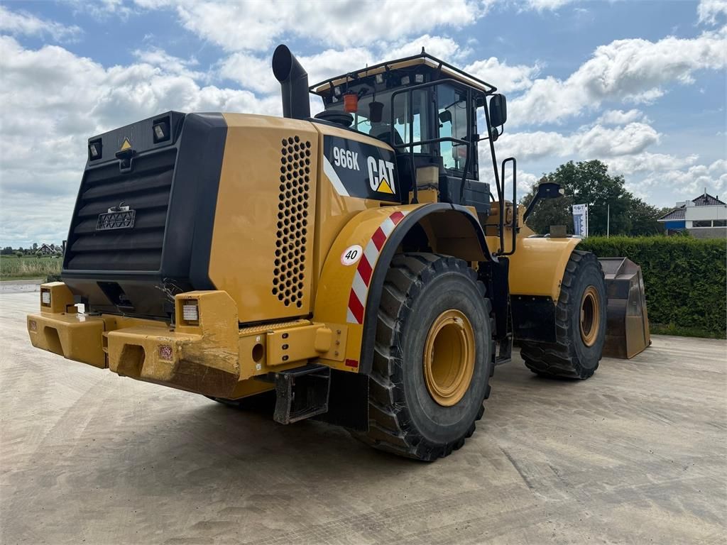 CAT 966K