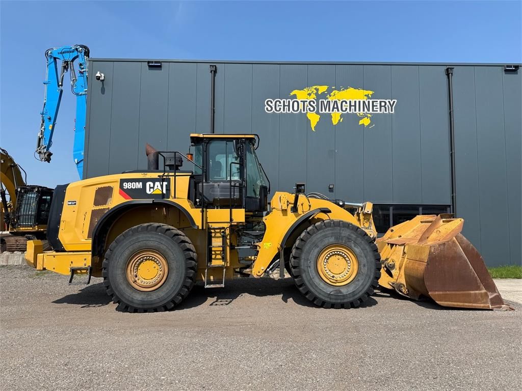 CAT 980M