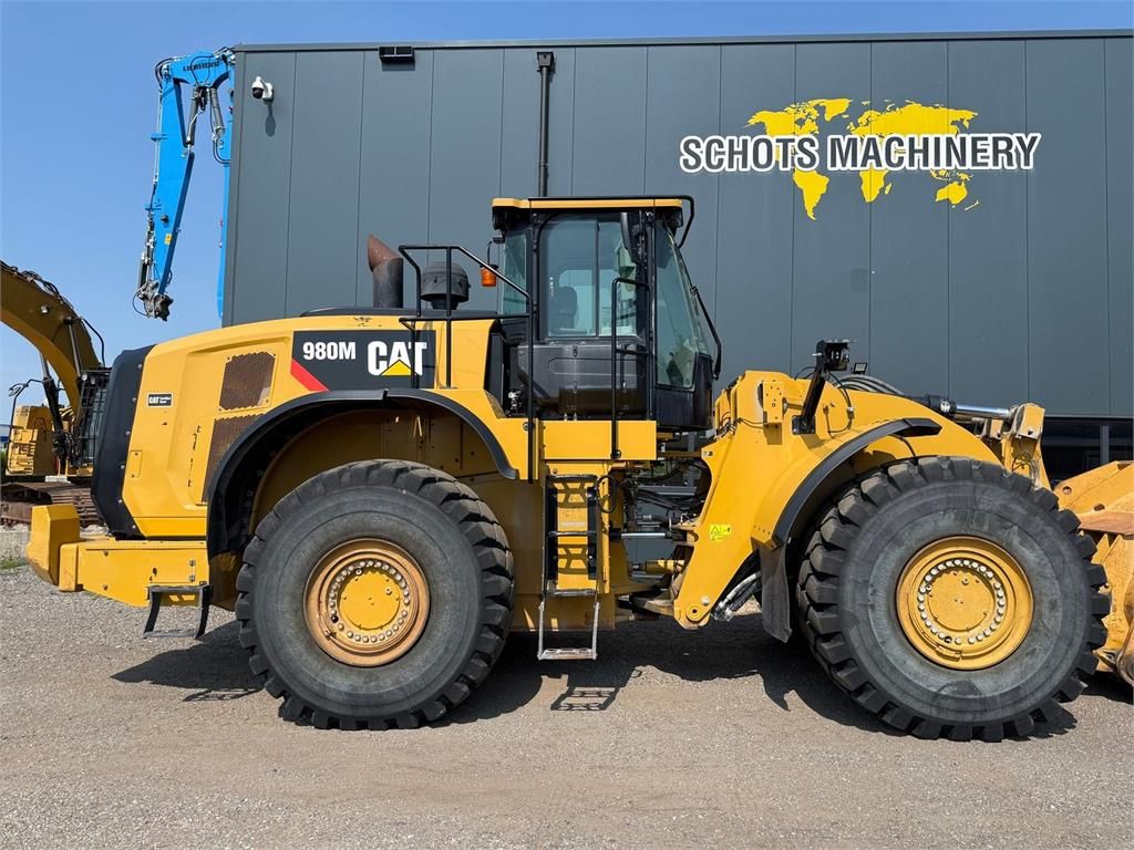 CAT 980M